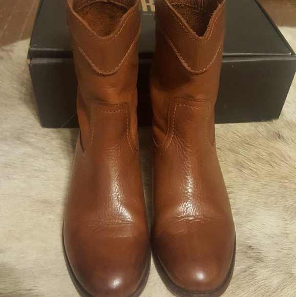 frye cara roper short boot